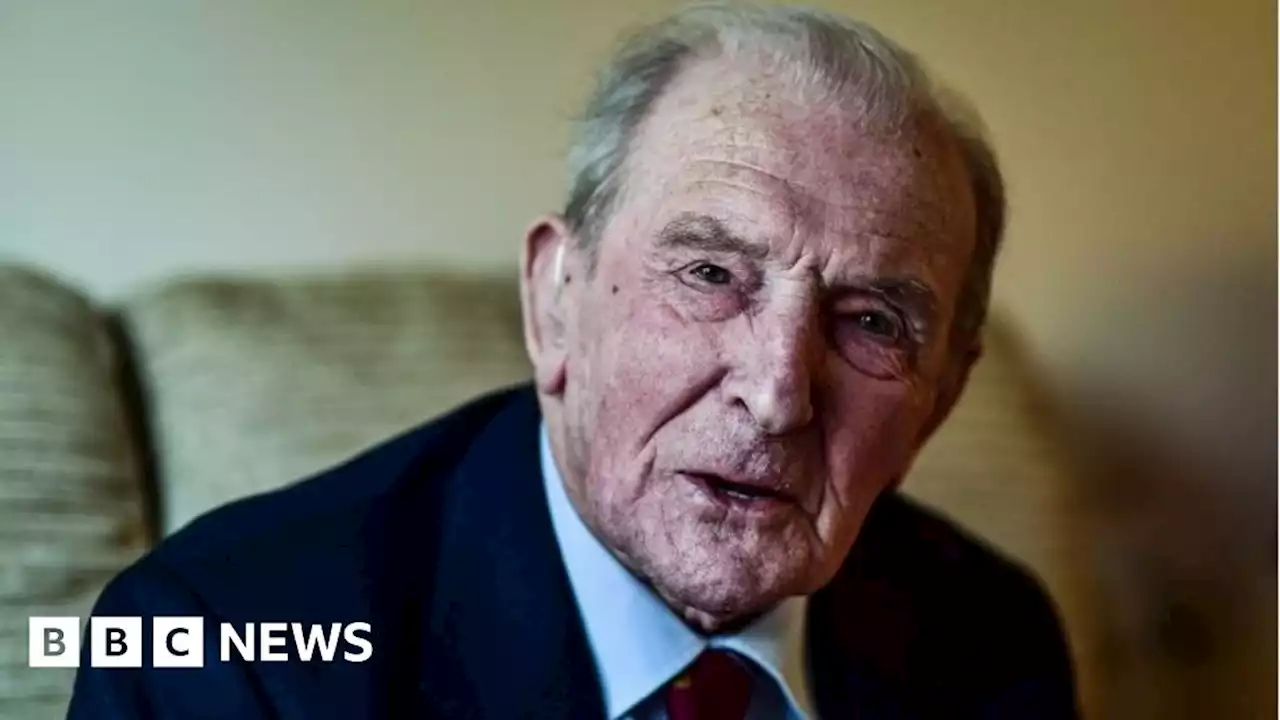 Obituary: Sqn Ldr George 'Johnny' Johnson