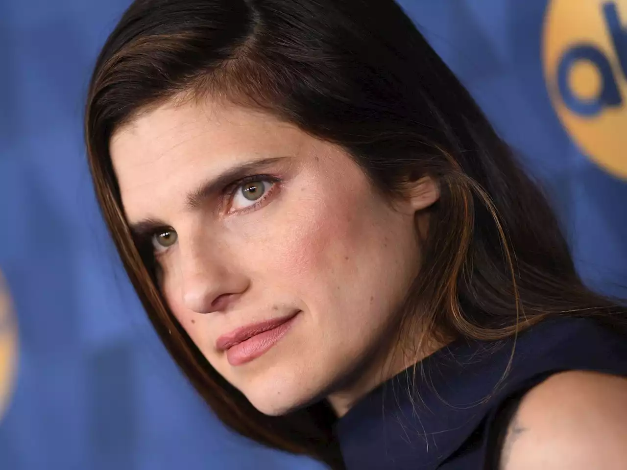 Actress Lake Bell uses weed to be a better parent