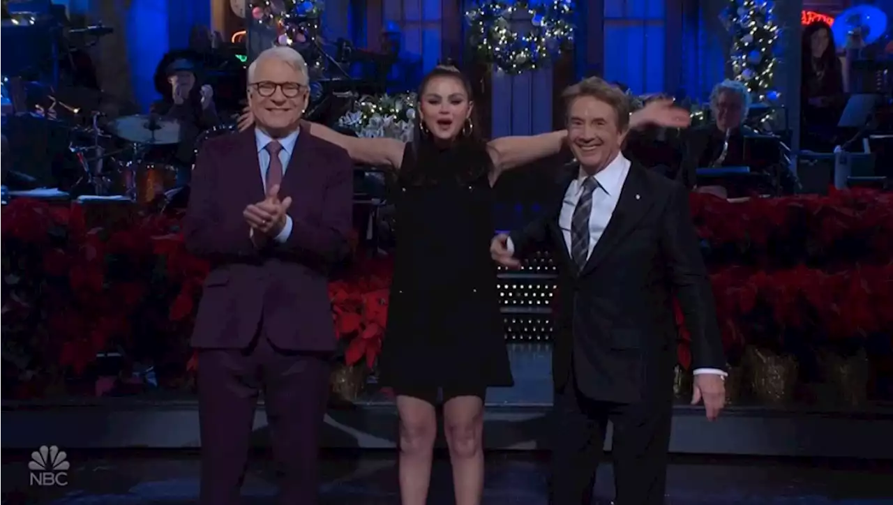 SNL: Selena Gomez Makes Surprise Appearance During Steve Martin, Martin Short Monologue