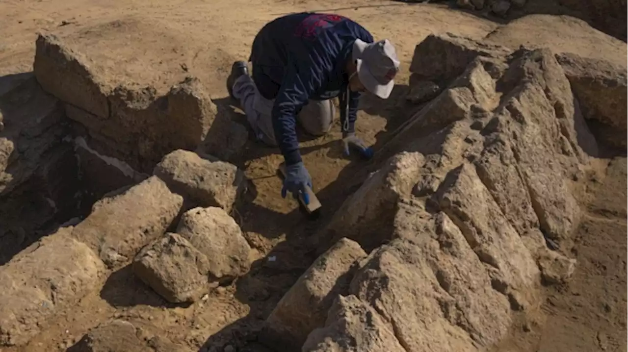 Gaza authorities discover over 60 Roman era graves