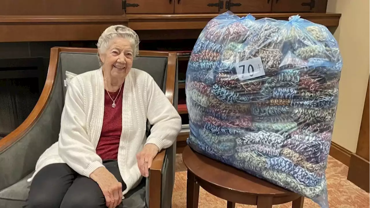 Nanaimo, B.C., senior crochets more than 10,555 toques for charity