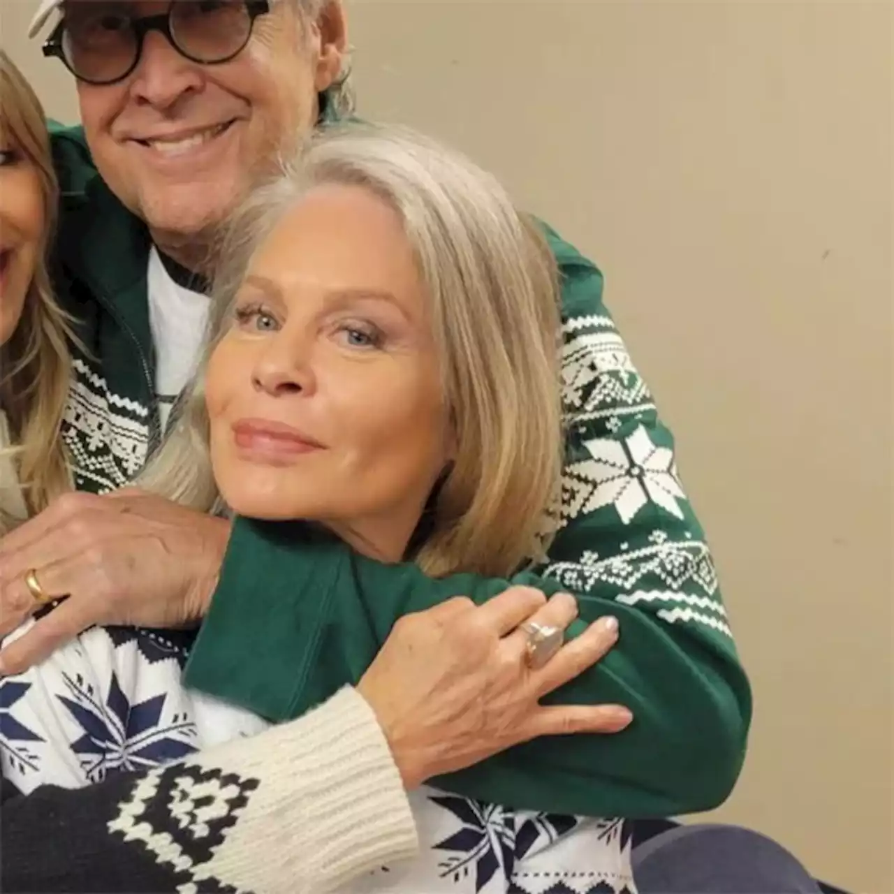 Chevy Chase and Beverly D'Angelo Have a Griswold Family Vacation Reunion—With a Special Guest - E! Online