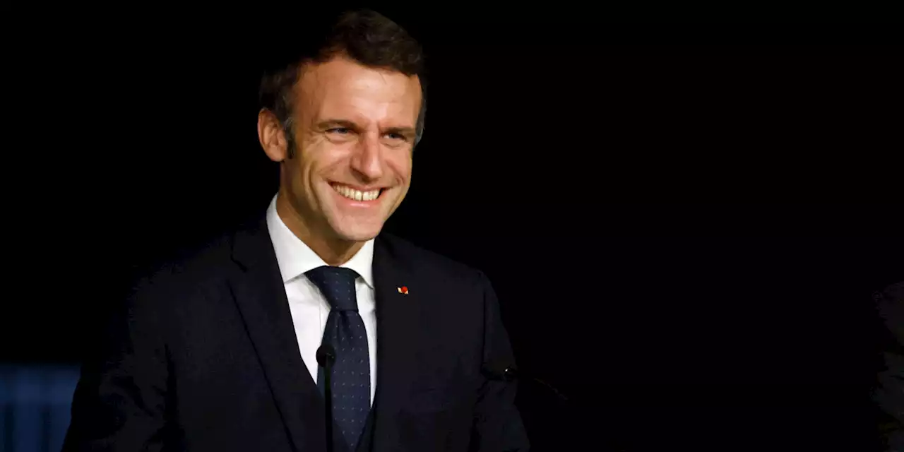 Coupe du monde 2022 : Emmanuel Macron réagit à la victoire des Bleus contre l'Angleterre