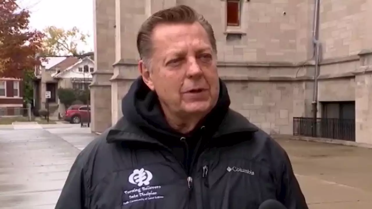 Chicago Archdiocese reinstates controversial Father Michael Pfleger after sexual abuse allegations