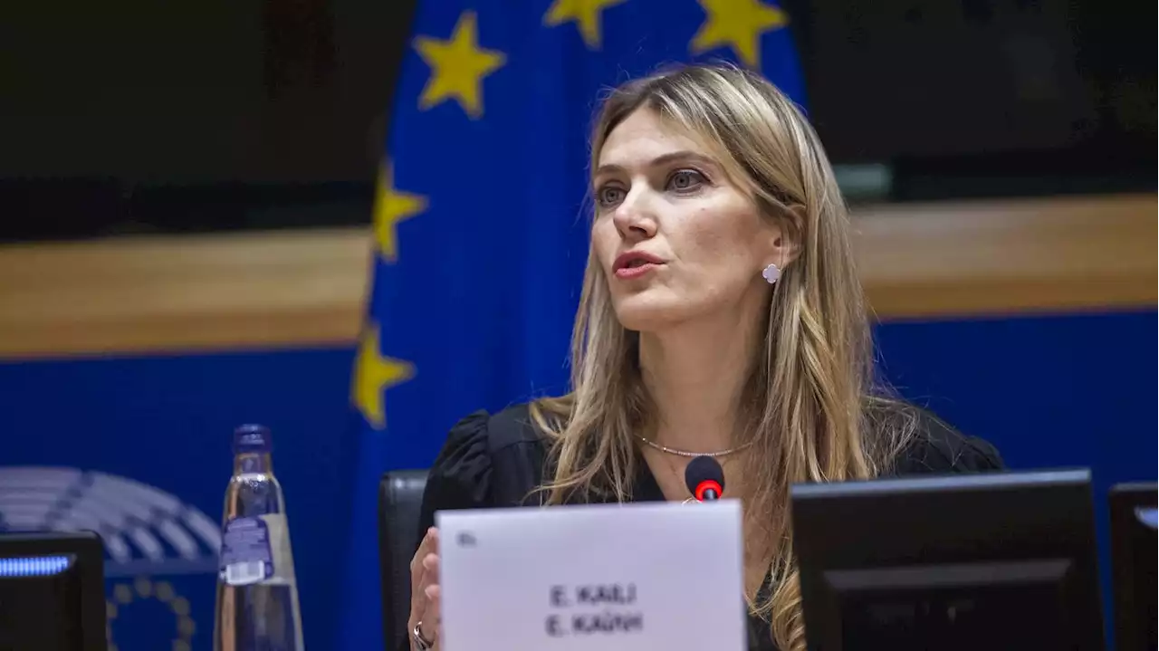 Soupçons de corruption par le Qatar : l'eurodéputée Eva Kaili sanctionnée par le Parlement européen