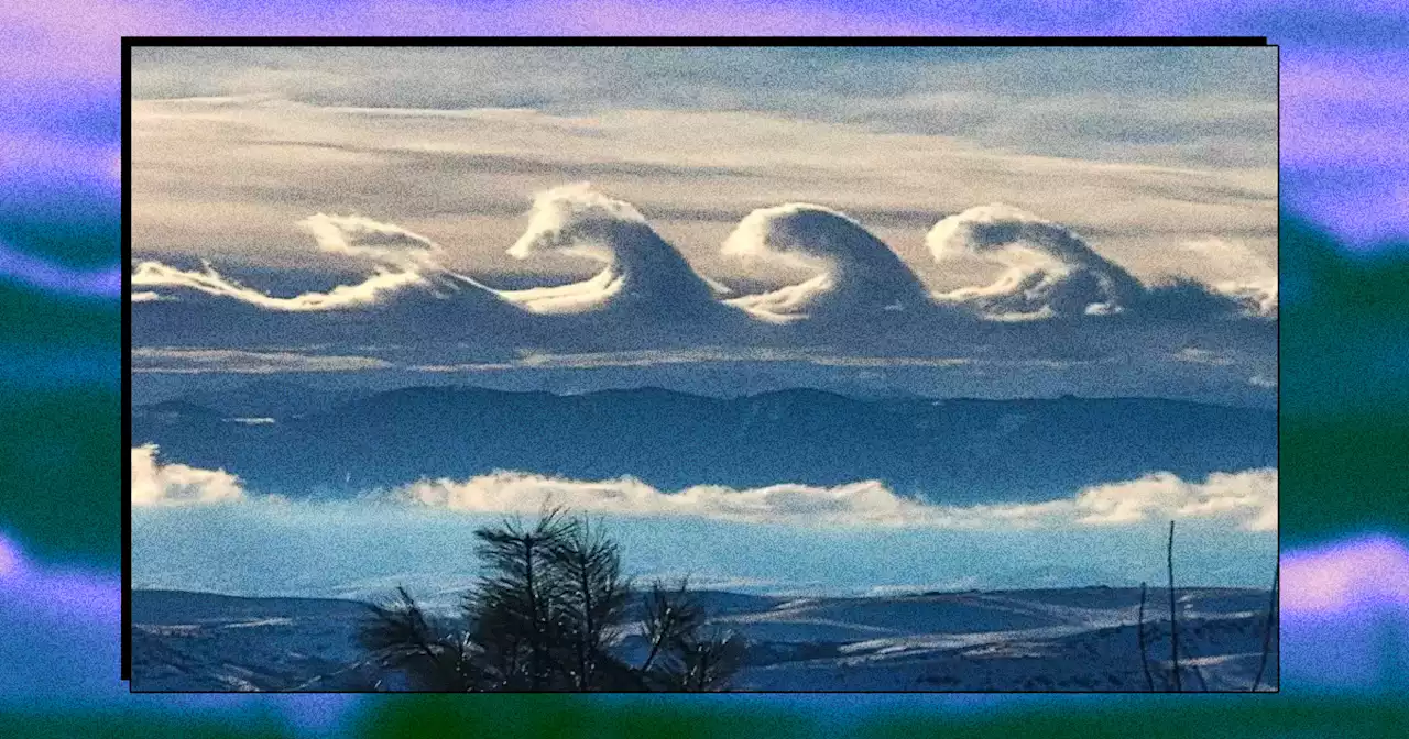 Please Take a Moment and Enjoy This Beautifully Peaceful Cloud Formation