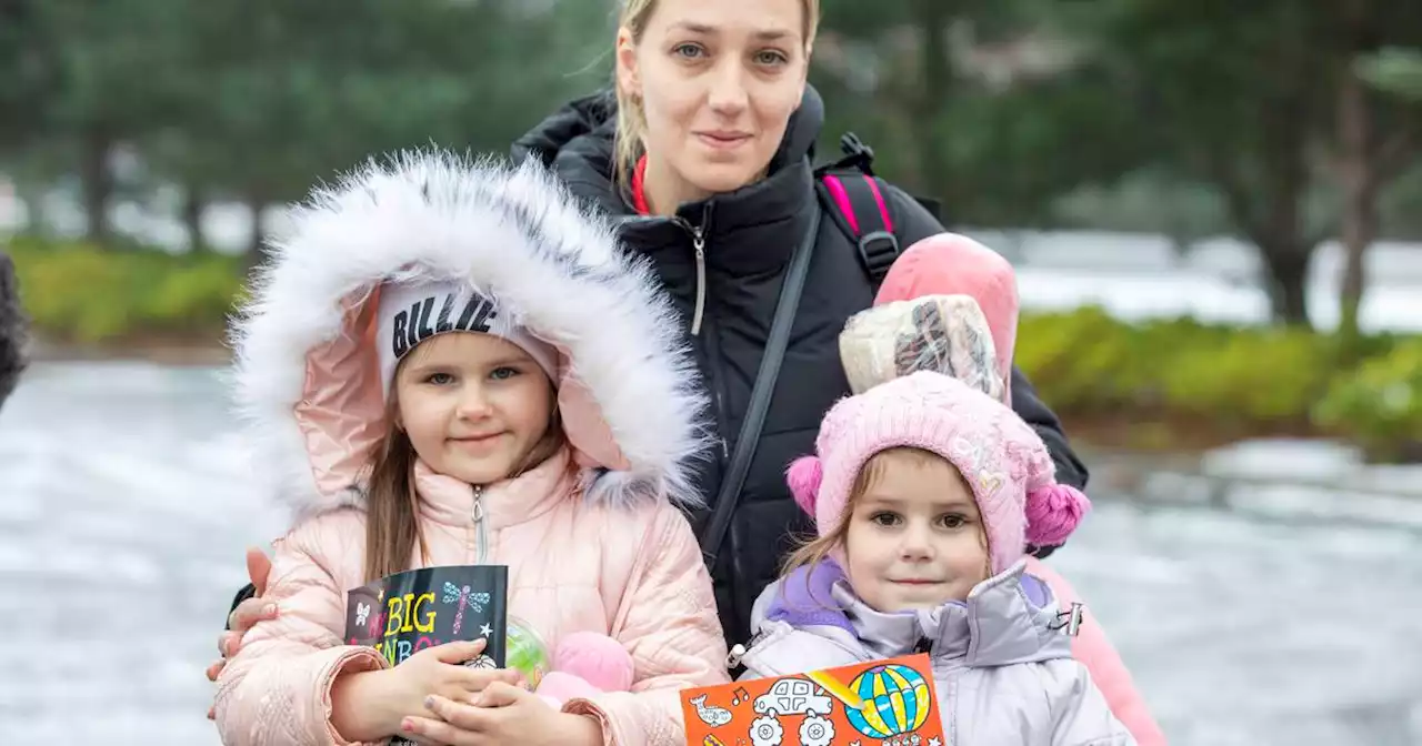 Driving to another home for Christmas: Ukrainian refugees meet new host families
