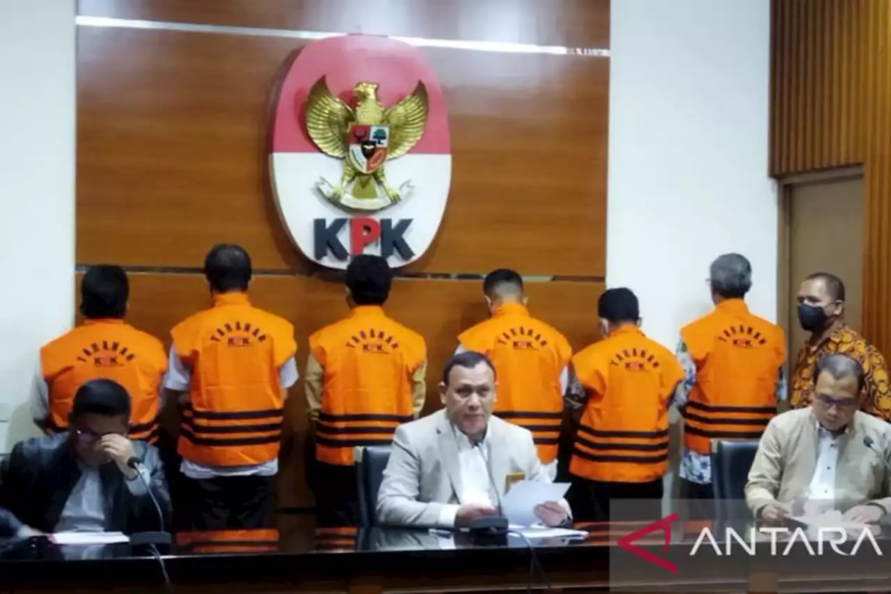 Bupati Bangkalan dan 5 Anak Buahnya Ditahan KPK, Mohni Ambil Langkah Ini