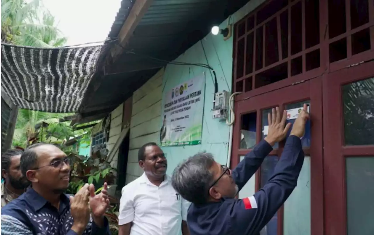 PLN Alirkan Listrik untuk 266 Rumah Tangga di Provinsi Papua Tengah