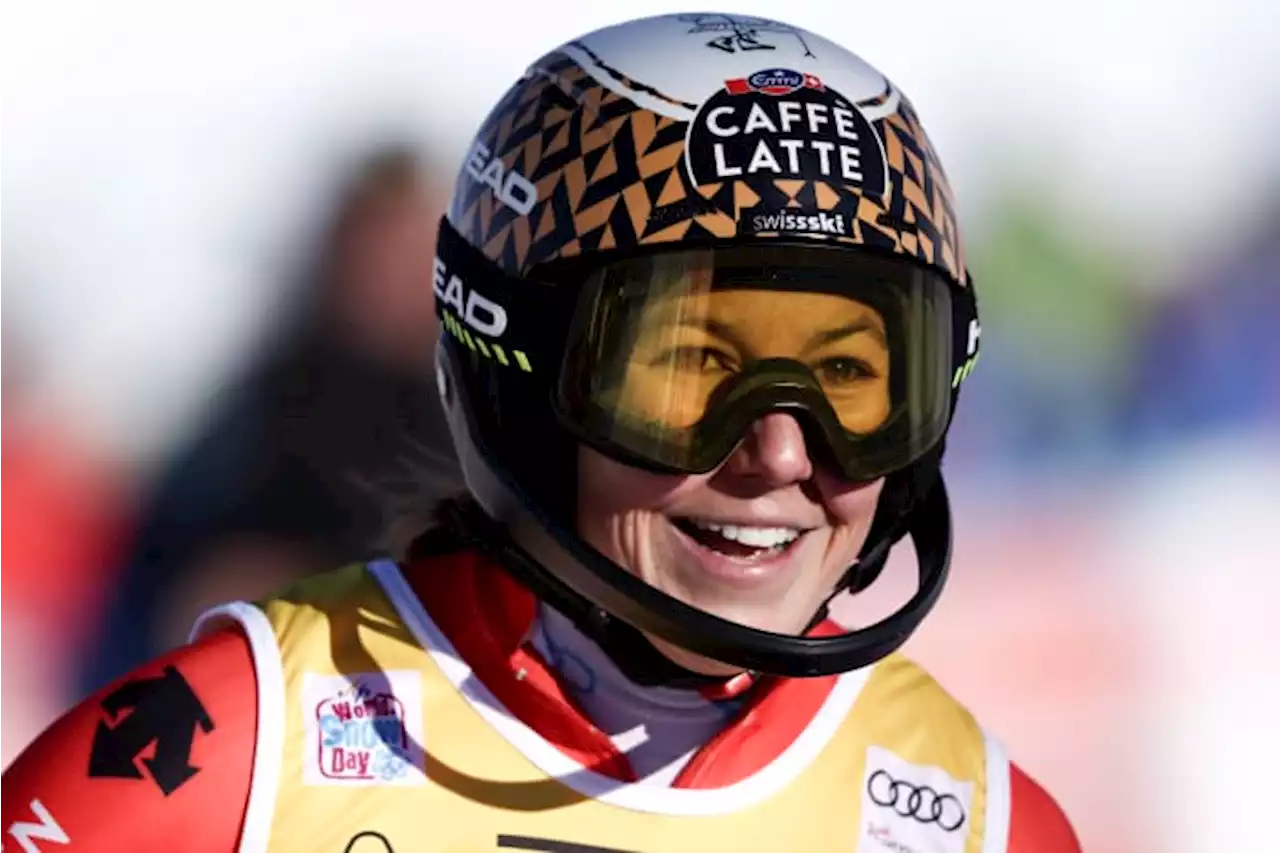 Holdener beats Shiffrin for 2nd World Cup slalom win