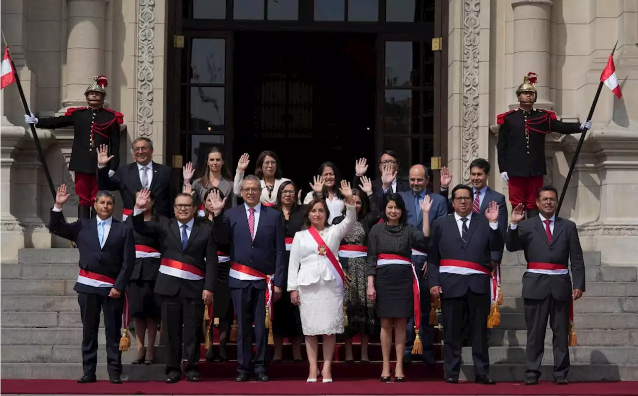 La Jornada: La presidenta de Perú exige al nuevo gabinete una promesa anticorrupción