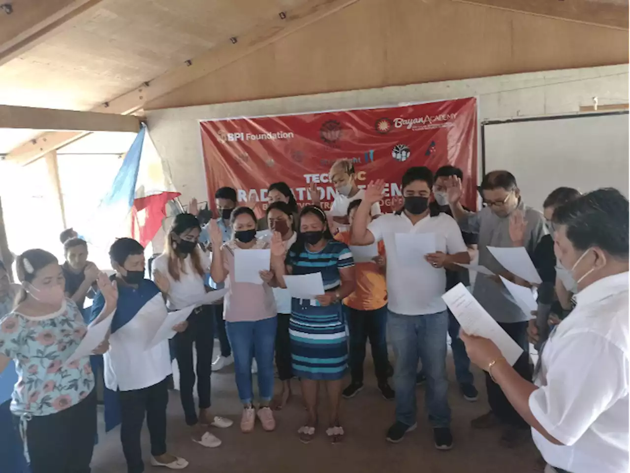 BPI Foundation enables unemployed communities in Tacloban