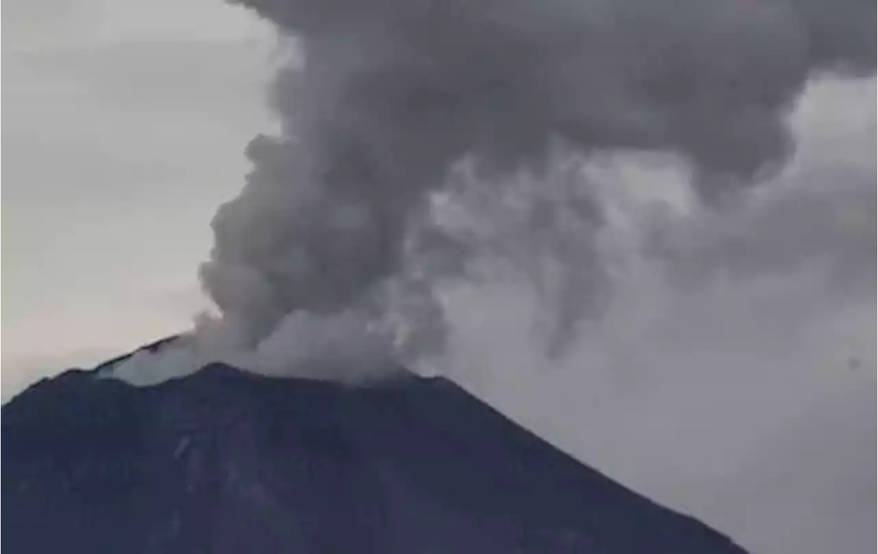 Volcán Popocatépetl emite intensa actividad 11 de diciembre 2022