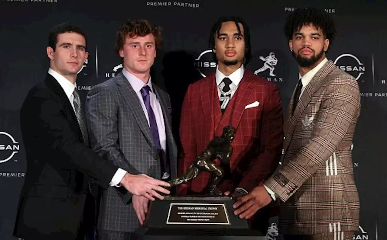 USC QB Caleb Williams Wins 2022 Heisman Trophy