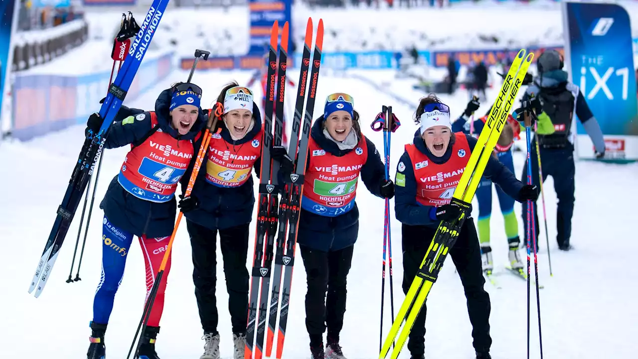 Biathlon: le relais féminin français s'impose à Hochfilzen