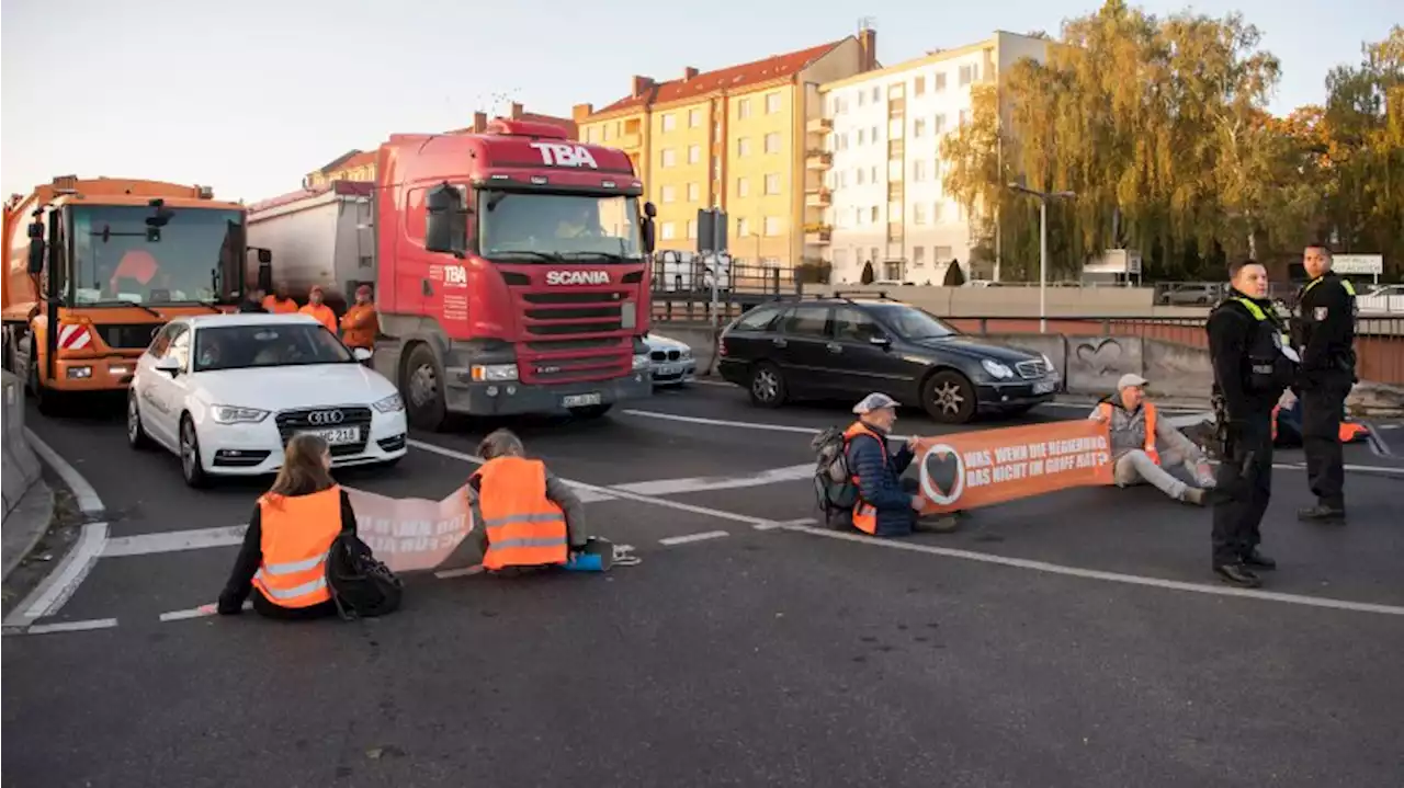 Letzte Generation in Berlin: Neue Blockaden - Heftige Videos zeigen Selbstjustiz von Autofahrern