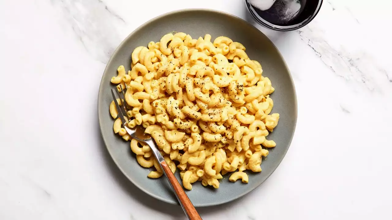 Easy Vegan Mac and Cheese