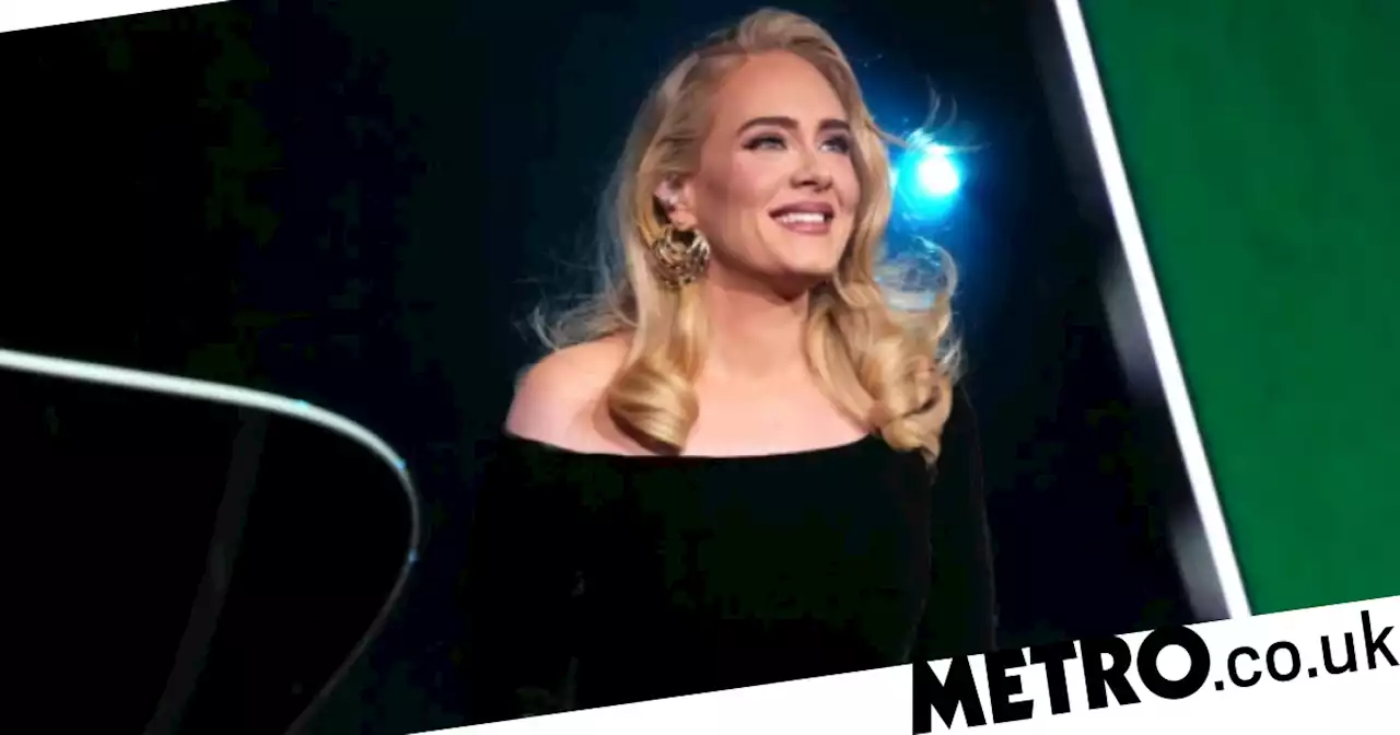 Adele bursts into tears on stage in Las Vegas as she fan celebrates divorce