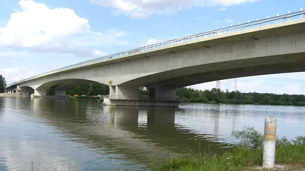 Straße der Kaiser: Die S33 und ihre Geschichte