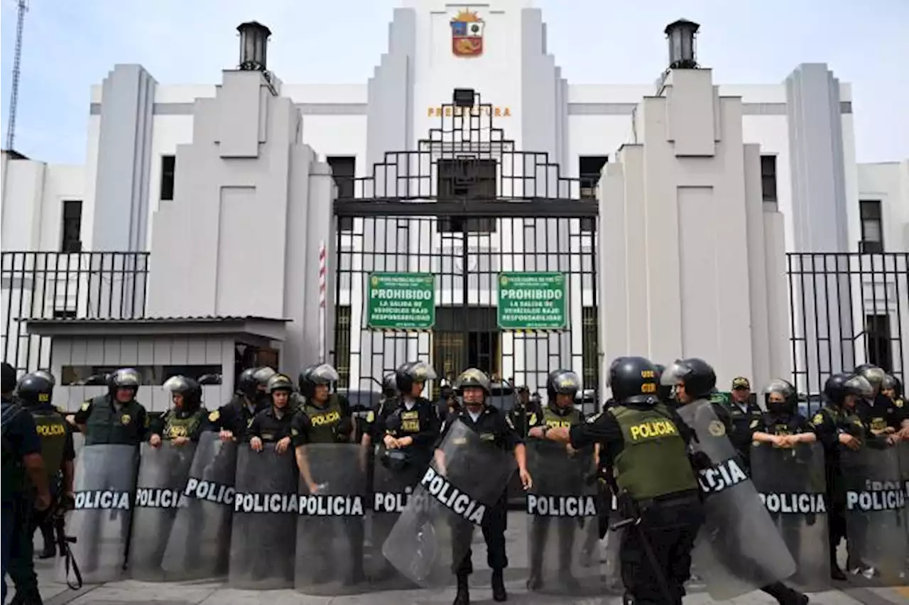 Novos protestos no Peru terminam em cinco presos e 20 feridos