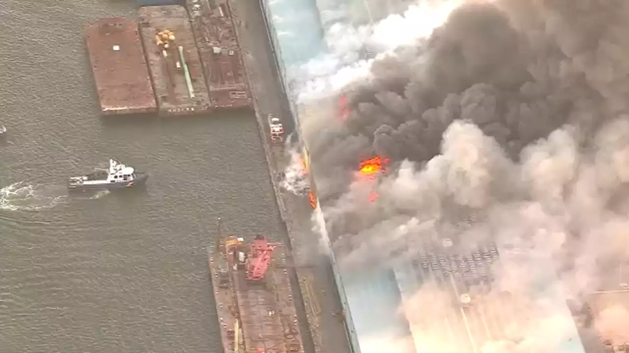 Massive fire breaks out at NYPD impound, evidence warehouse in Brooklyn