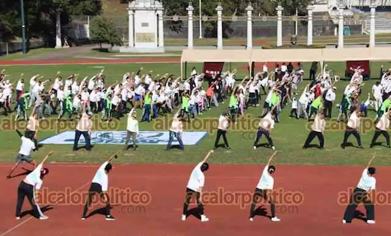 IMSS Veracruz Norte reconoce a jóvenes atletas