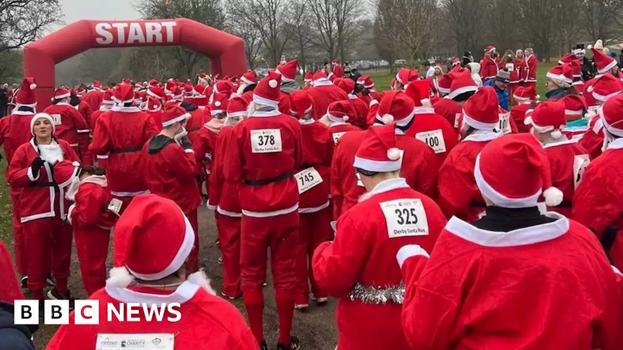 Derby Santa Run: Hundreds of festive runners race through park