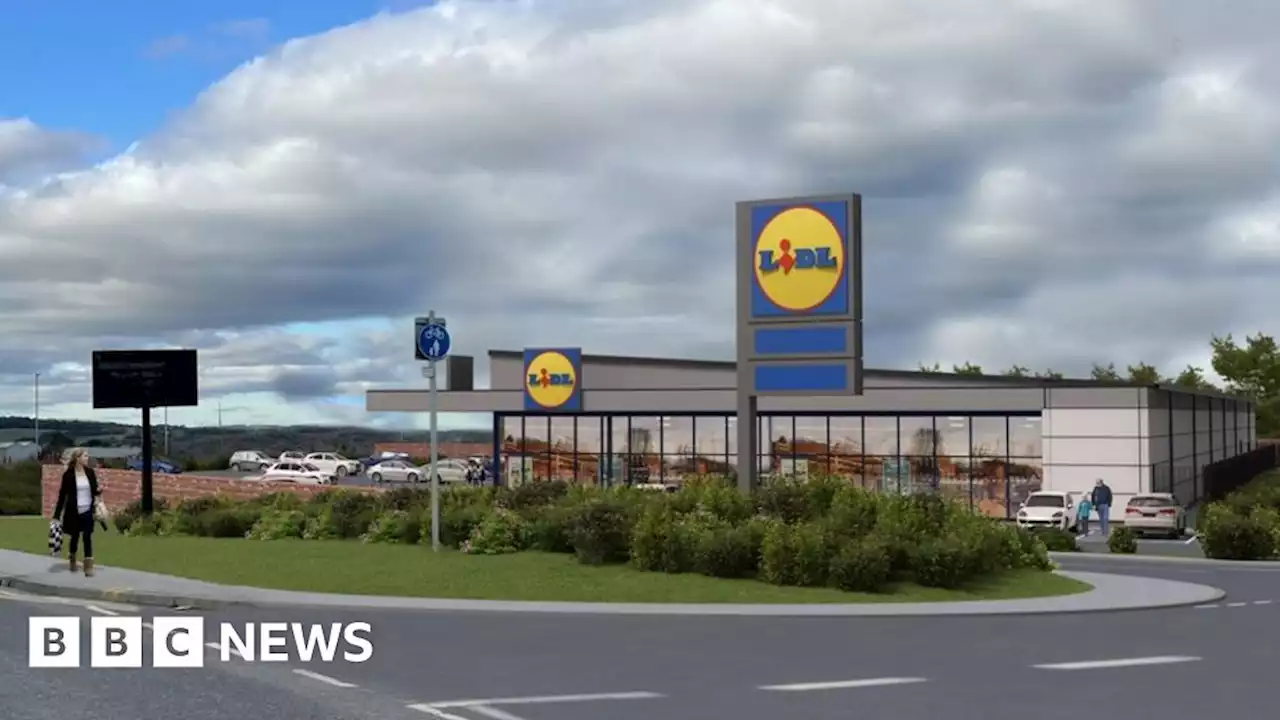 Hoyland: Plans for new Lidl recommend for refusal