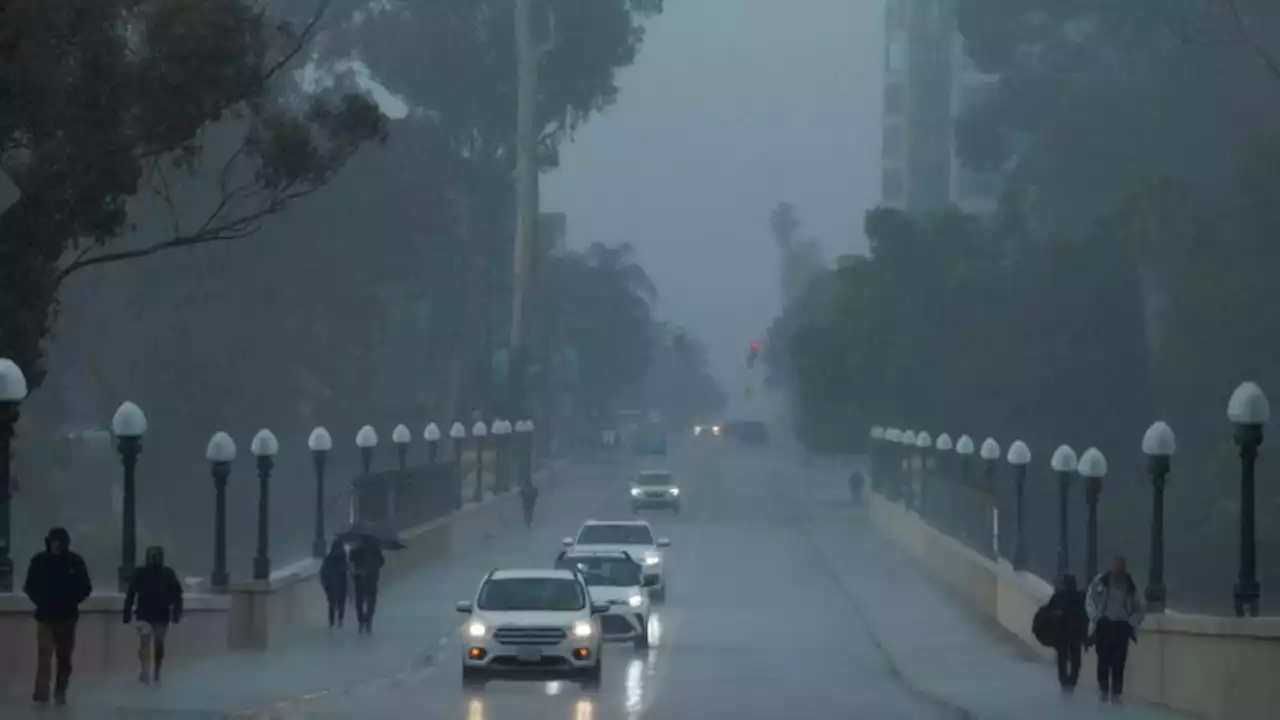 A massive coast-to-coast winter storm is bringing blizzard conditions and threatening tornadoes | CNN