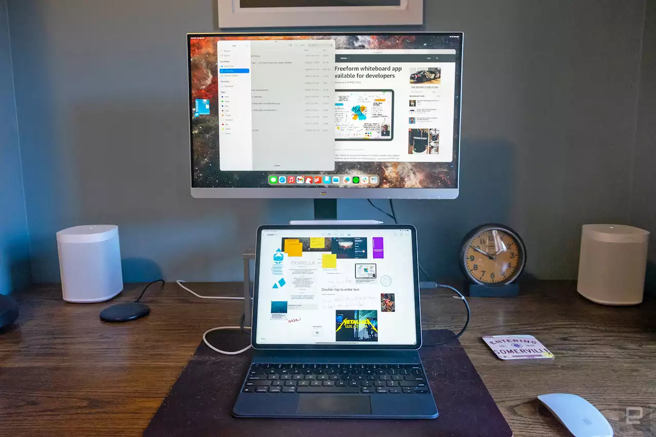 iPadOS 16.2 includes Freeform collaboration app and Stage Manager on an external display | Engadget