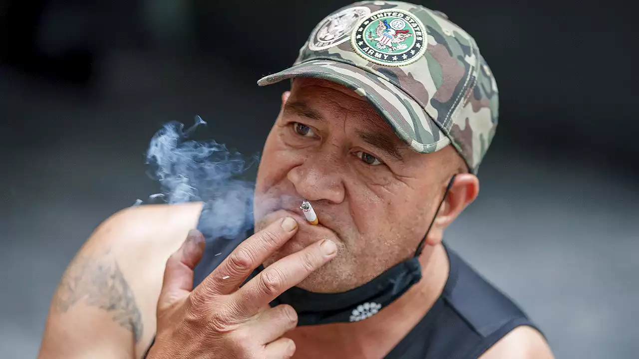 New Zealand bans future generations from buying tobacco under strict new anti-smoking laws