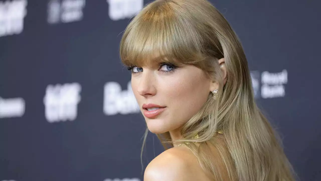 On this day in history, Dec. 13, 1989, pop star Taylor Swift is born in Pennsylvania