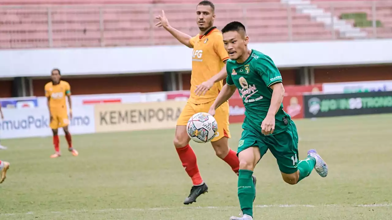 Penalti Tak Diberi, Persebaya Ditahan Imbang Persik Kediri | Goal.com Indonesia