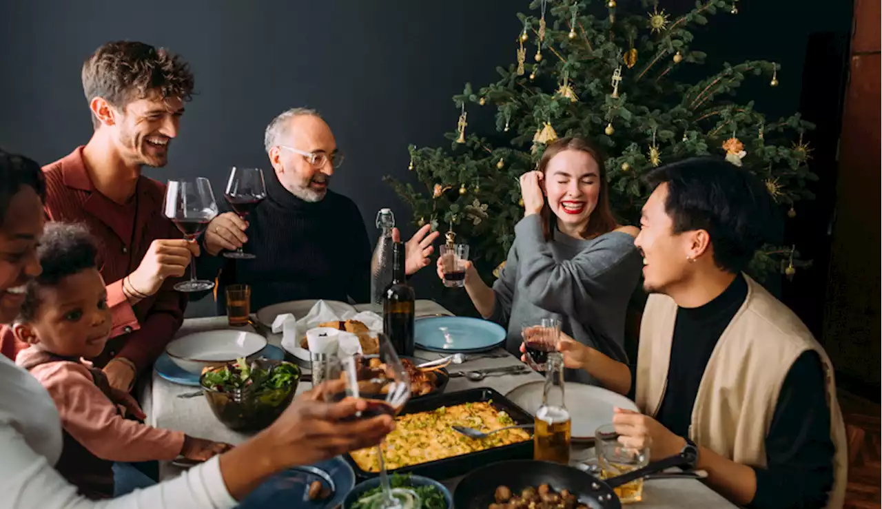 It’s Time To Normalize Asking Friends and Family if They’ve Been Sick Recently Before Hanging Out