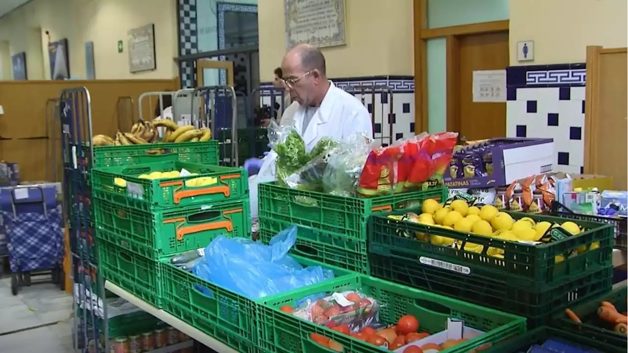 La economía de las familias españolas no puede más, aumentan un 30% las colas del hambre