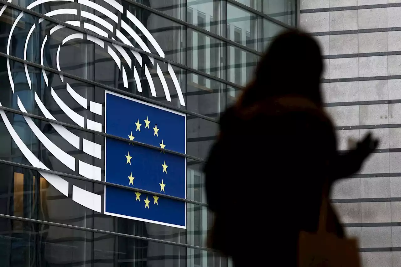 « Qatargate » : comment lutter contre la corruption en Europe ?
