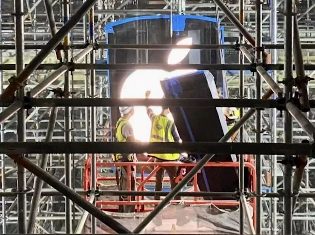 Could This Be The First Look At Apple Store TRX?
