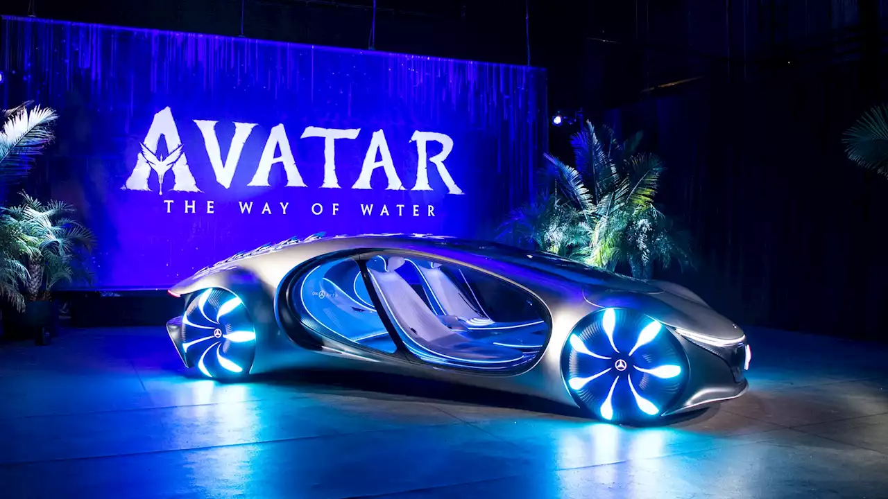 Mercedes-Benz Vision AVTR Concept Driven: Electric Luxury Fit for Giant Blue Aliens