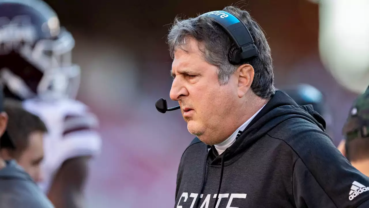 Mississippi State Football Coach Mike Leach Dies at 61 After Heart Condition