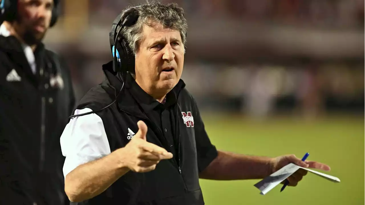 Mike Leach, Mississippi State Football Coach, Dies at 61