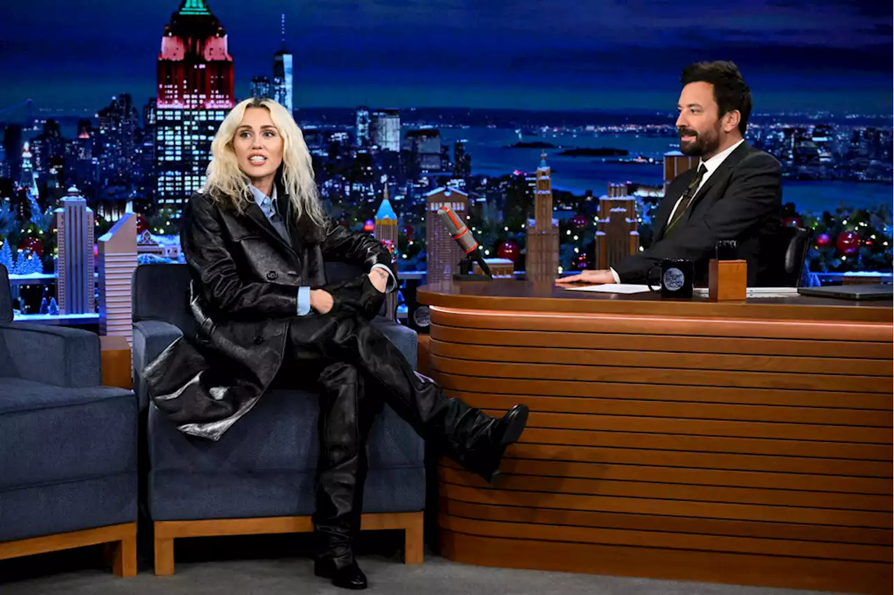 Miley Cyrus Wears Head-to-toe Gucci for ‘The Tonight Show Starring Jimmy Fallon’