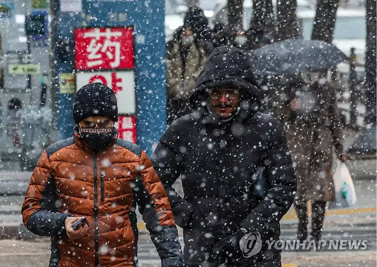 내일까지 중부지방 중심 5∼10㎝ 눈…중대본 1단계 가동 | 연합뉴스