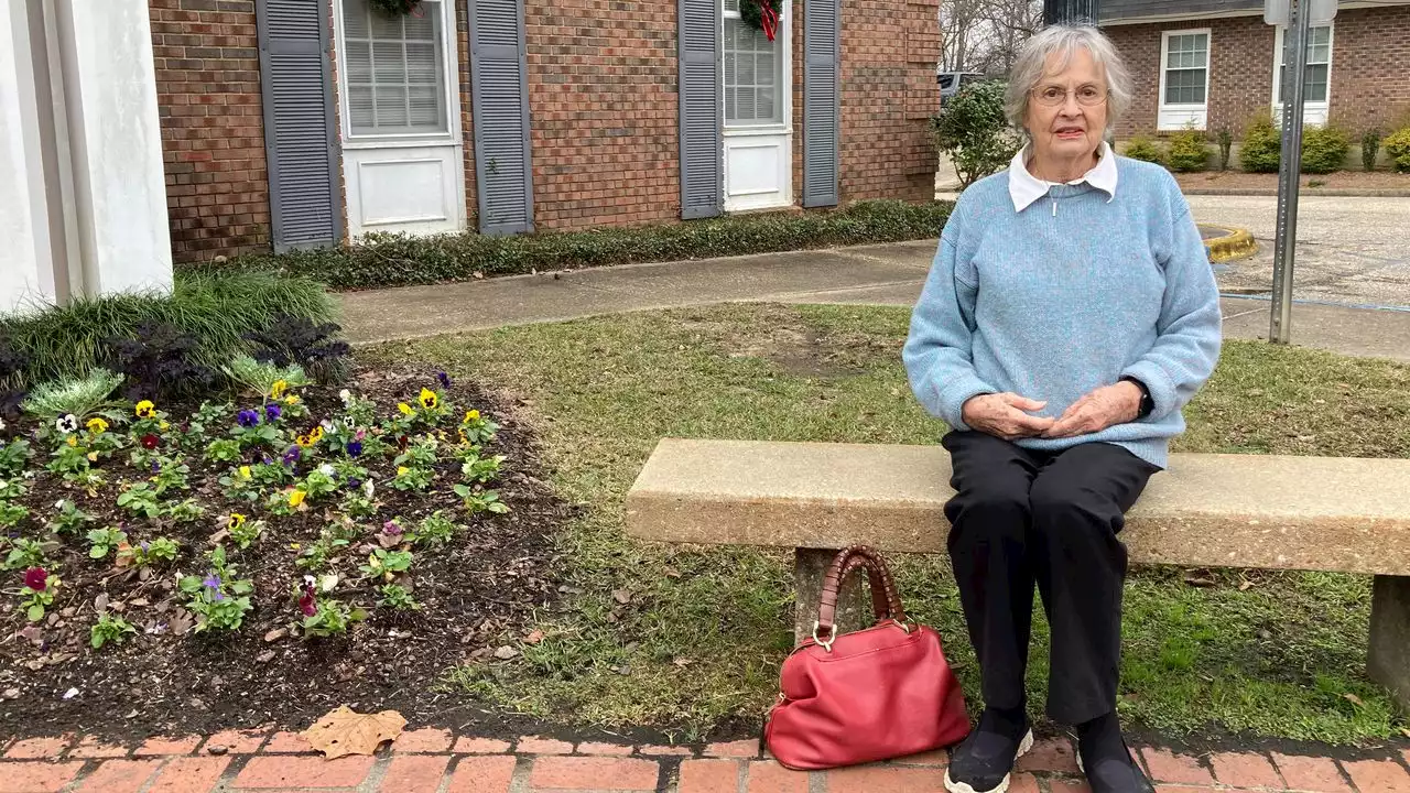 Two Alabama women found guilty in daylong trial over feeding stray cats