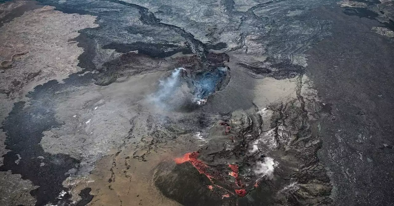 Mauna Loa and Kilauea are 'no longer erupting,' Hawaiian officials say