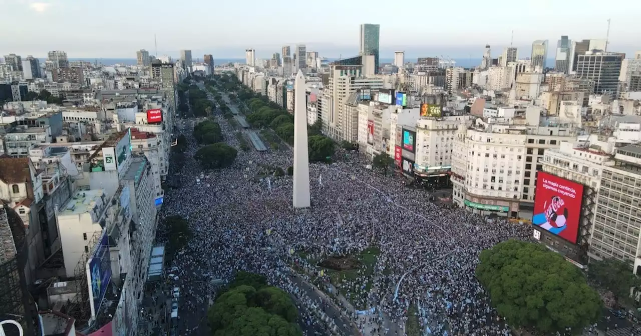 Obelisco: fiesta con incidentes