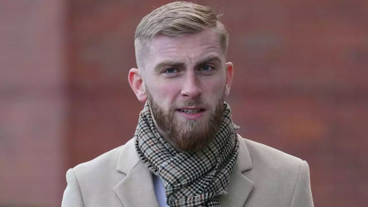 Forest fan claims Sheffield United striker McBurnie attacked him after pitchside ‘banter’ - Football365