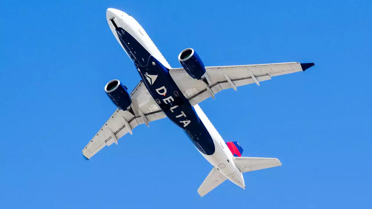 Delta lifts its 2023 guidance as travel stock takes off