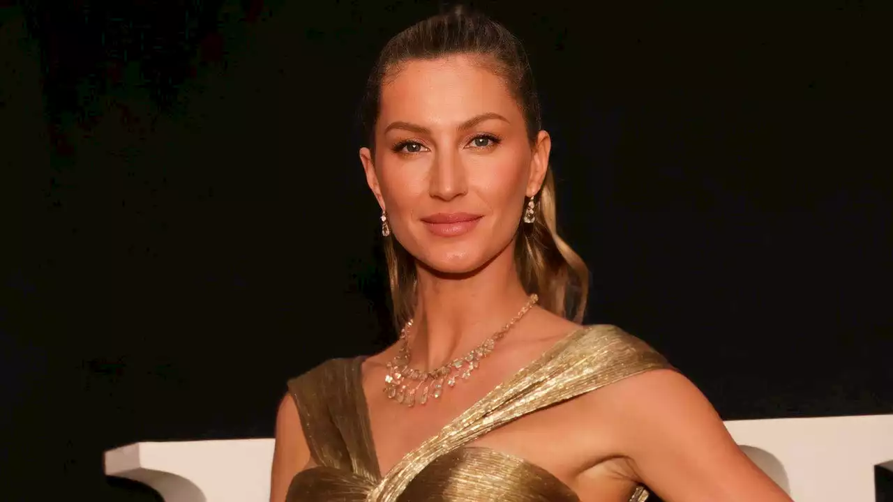 Gisele Bündchen steps out for first red carpet event since Tom Brady divorce