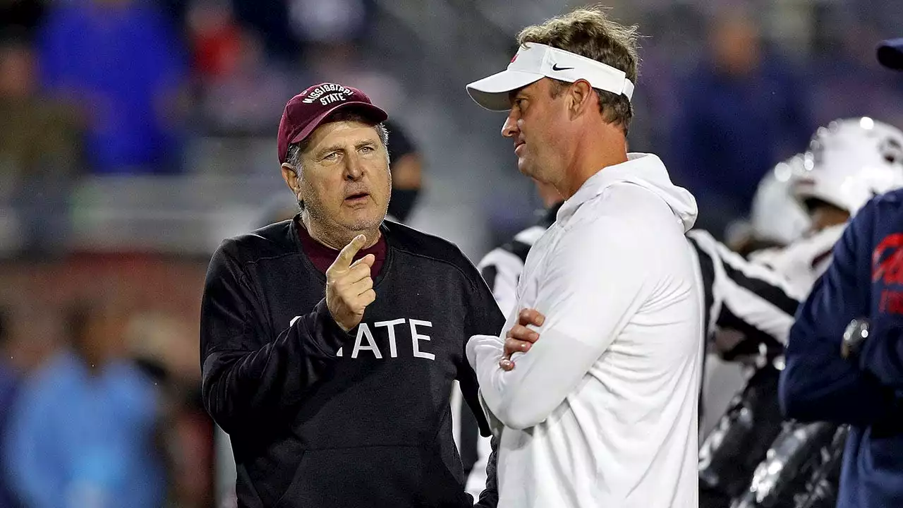 Lane Kiffin remembers Mike Leach: ‘I can’t imagine college football without him’