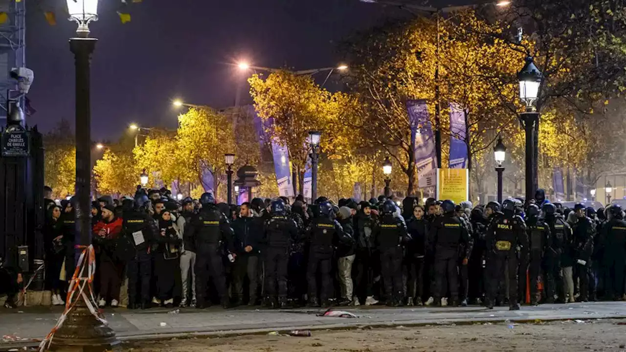 Coupe du monde 2022 : 10 000 policiers et gendarmes mobilisés, dont 5 000 en région parisienne, pour la demi-finale France-Maroc